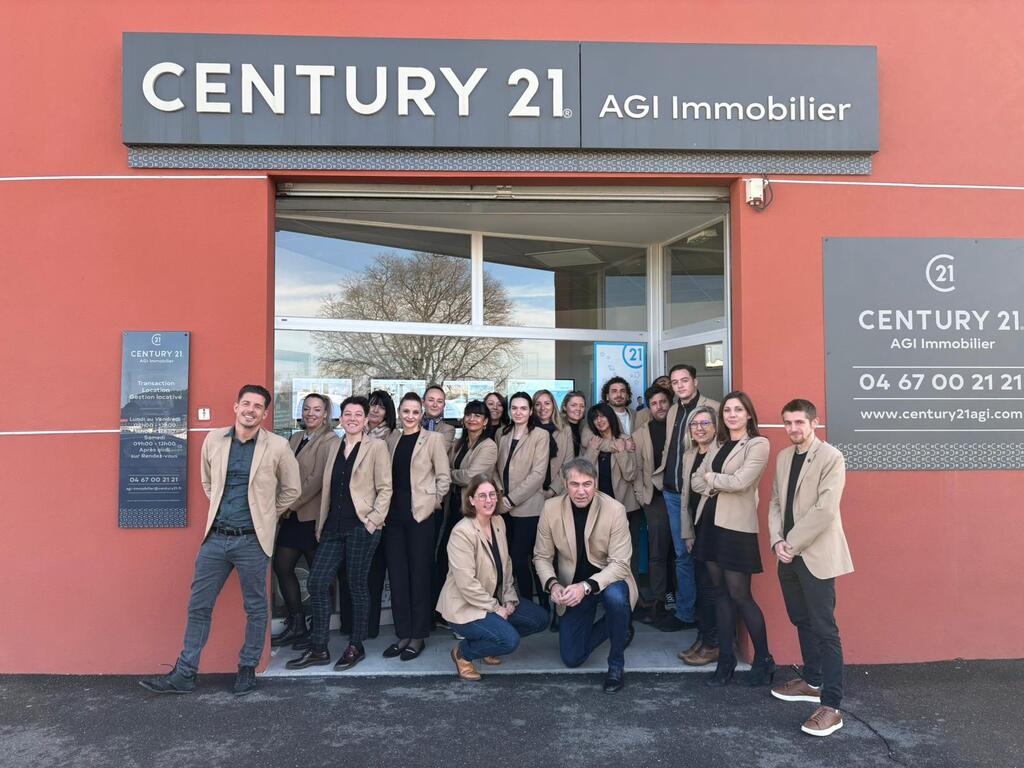 l'équipe de l'agence AGI Immobilier