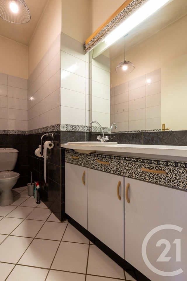 maison à vendre - 4 pièces - 131.35 m2 - PEZENAS - 34 - LANGUEDOC-ROUSSILLON - Century 21 Agi Immobilier
