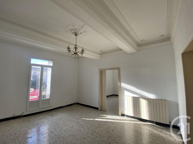 Appartement F3 à vendre - 3 pièces - 80.4 m2 - PEZENAS - 34 - LANGUEDOC-ROUSSILLON - Century 21 Agi Immobilier