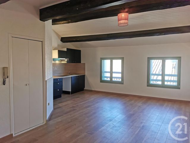 Appartement F3 à louer - 3 pièces - 61.0 m2 - PEZENAS - 34 - LANGUEDOC-ROUSSILLON - Century 21 Agi Immobilier