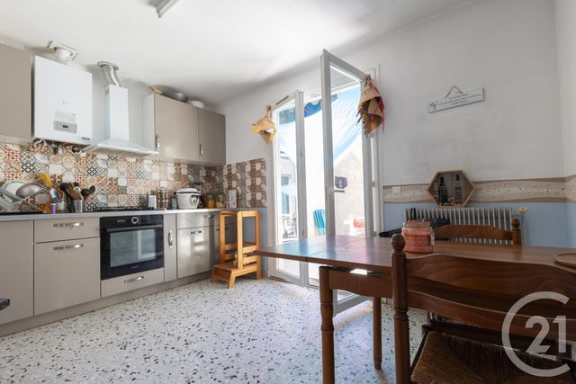 maison à vendre - 4 pièces - 94.0 m2 - PEZENAS - 34 - LANGUEDOC-ROUSSILLON - Century 21 Agi Immobilier