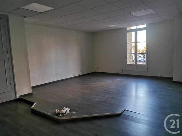 Appartement F5 à vendre - 5 pièces - 120.14 m2 - PEZENAS - 34 - LANGUEDOC-ROUSSILLON - Century 21 Agi Immobilier