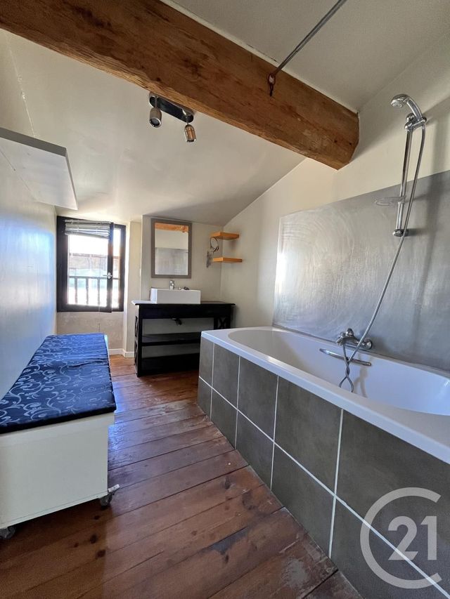 Appartement F3 à vendre - 3 pièces - 56.61 m2 - PEZENAS - 34 - LANGUEDOC-ROUSSILLON - Century 21 Agi Immobilier