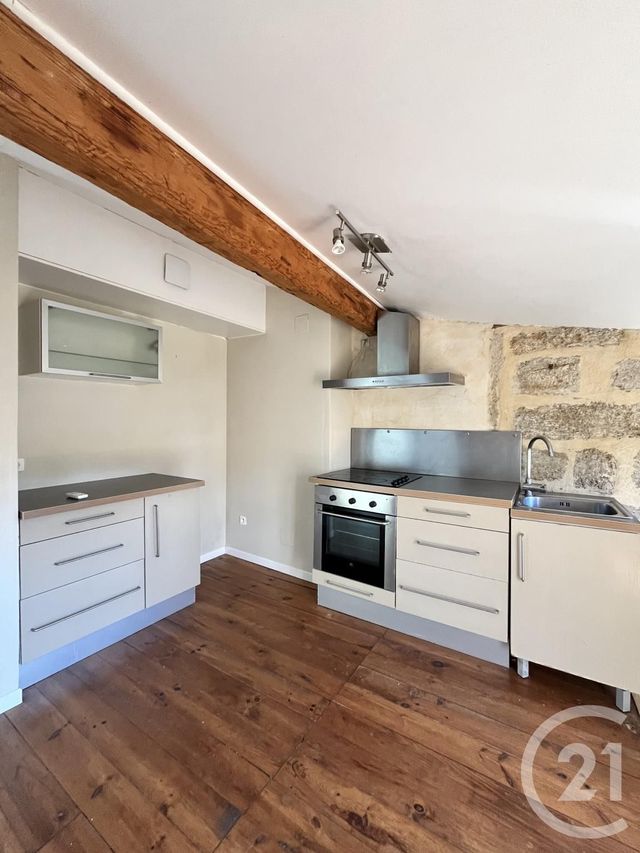 Appartement F3 à vendre - 3 pièces - 56.61 m2 - PEZENAS - 34 - LANGUEDOC-ROUSSILLON - Century 21 Agi Immobilier