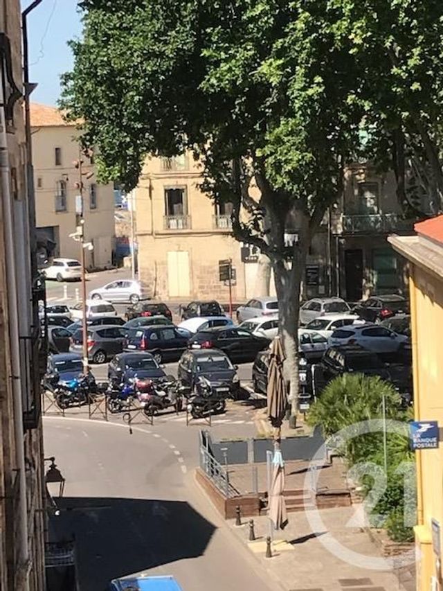 Afficher la photo en grand Appartement F3 à louer - 3 pièces - 46.0 m2 - PEZENAS - 34 - LANGUEDOC-ROUSSILLON - Century 21 Agi Immobilier