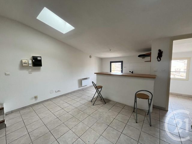 Appartement F2 à vendre - 2 pièces - 40.37 m2 - PEZENAS - 34 - LANGUEDOC-ROUSSILLON - Century 21 Agi Immobilier
