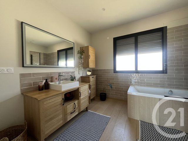 maison à vendre - 5 pièces - 179.46 m2 - PEZENAS - 34 - LANGUEDOC-ROUSSILLON - Century 21 Agi Immobilier