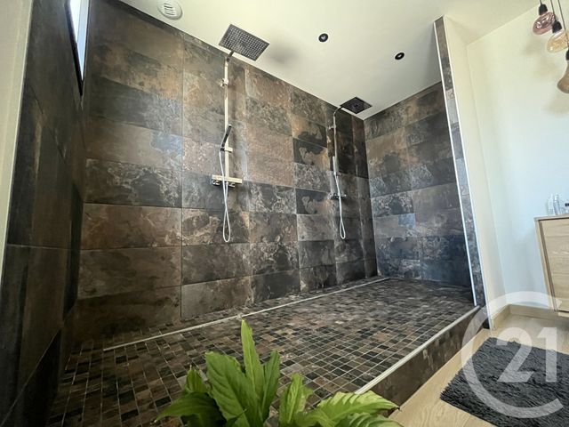 maison à vendre - 5 pièces - 179.46 m2 - PEZENAS - 34 - LANGUEDOC-ROUSSILLON - Century 21 Agi Immobilier