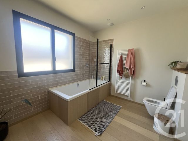 maison à vendre - 5 pièces - 179.46 m2 - PEZENAS - 34 - LANGUEDOC-ROUSSILLON - Century 21 Agi Immobilier
