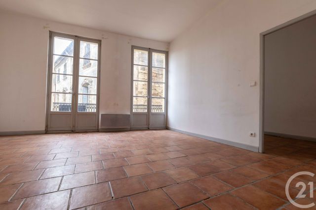 Appartement F3 à vendre - 3 pièces - 63.51 m2 - PEZENAS - 34 - LANGUEDOC-ROUSSILLON - Century 21 Agi Immobilier