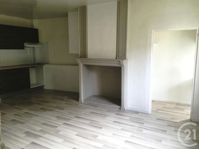 Appartement F3 à louer - 3 pièces - 65.0 m2 - PEZENAS - 34 - LANGUEDOC-ROUSSILLON - Century 21 Agi Immobilier