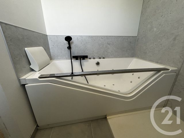 Afficher la photo en grand maison à vendre - 5 pièces - 120.0 m2 - MONTAGNAC - 34 - LANGUEDOC-ROUSSILLON - Century 21 Agi Immobilier