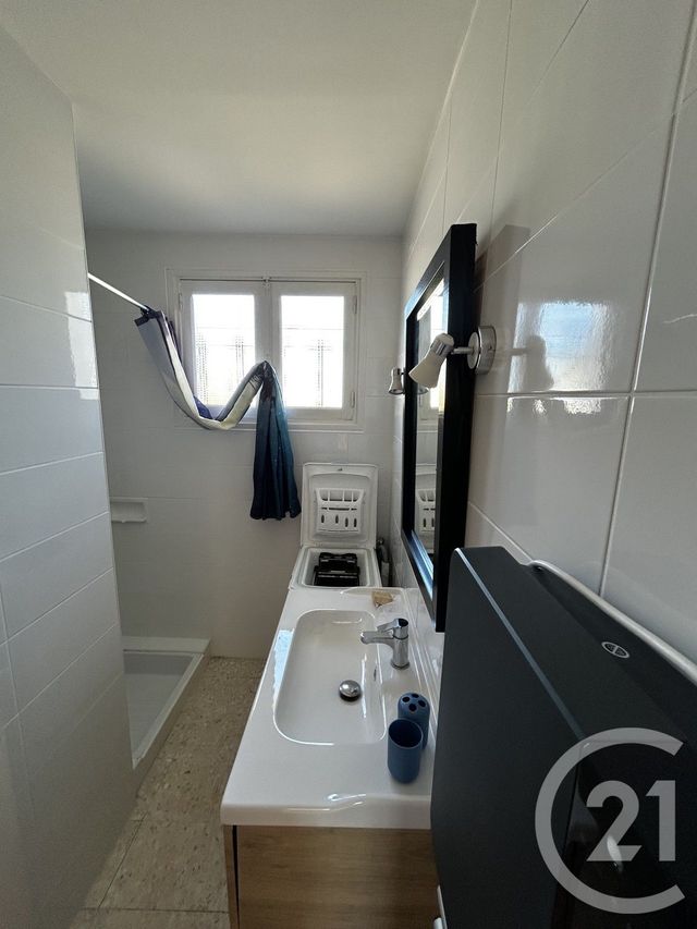 maison à vendre - 4 pièces - 70.0 m2 - PEZENAS - 34 - LANGUEDOC-ROUSSILLON - Century 21 Agi Immobilier