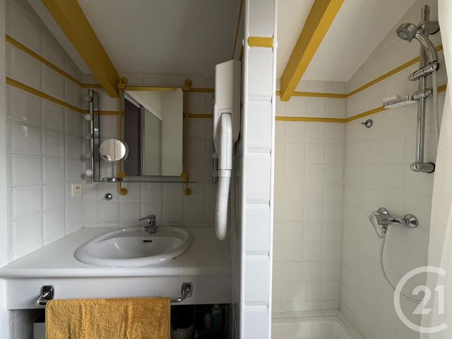 maison à vendre - 5 pièces - 116.13 m2 - PEZENAS - 34 - LANGUEDOC-ROUSSILLON - Century 21 Agi Immobilier