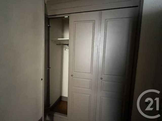 Appartement F2 à vendre - 2 pièces - 28.0 m2 - PEZENAS - 34 - LANGUEDOC-ROUSSILLON - Century 21 Agi Immobilier