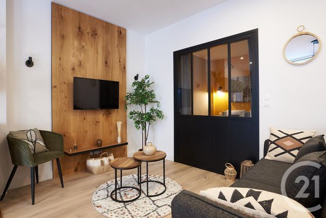 Afficher la photo en grand Appartement F2 bis à vendre - 3 pièces - 62.0 m2 - BEZIERS - 34 - LANGUEDOC-ROUSSILLON - Century 21 Agi Immobilier
