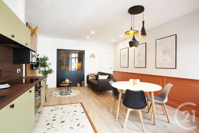Afficher la photo en grand Appartement F2 bis à vendre - 3 pièces - 62.0 m2 - BEZIERS - 34 - LANGUEDOC-ROUSSILLON - Century 21 Agi Immobilier