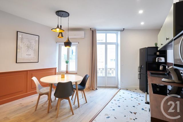 Afficher la photo en grand Appartement F2 bis à vendre - 3 pièces - 62.0 m2 - BEZIERS - 34 - LANGUEDOC-ROUSSILLON - Century 21 Agi Immobilier