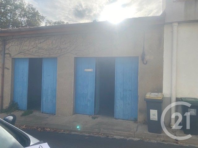 parking à louer - 20.0 m2 - BEZIERS - 34 - LANGUEDOC-ROUSSILLON - Century 21 Agi Immobilier