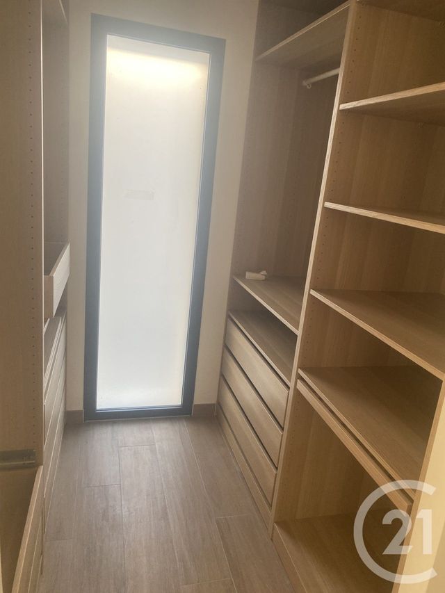 maison à louer - 5 pièces - 129.0 m2 - NEZIGNAN L EVEQUE - 34 - LANGUEDOC-ROUSSILLON - Century 21 Agi Immobilier