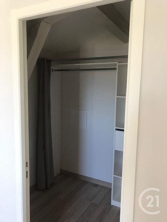 maison à louer - 5 pièces - 125.0 m2 - ADISSAN - 34 - LANGUEDOC-ROUSSILLON - Century 21 Agi Immobilier