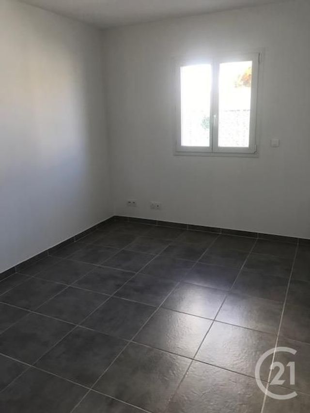 maison à louer - 5 pièces - 125.0 m2 - ADISSAN - 34 - LANGUEDOC-ROUSSILLON - Century 21 Agi Immobilier