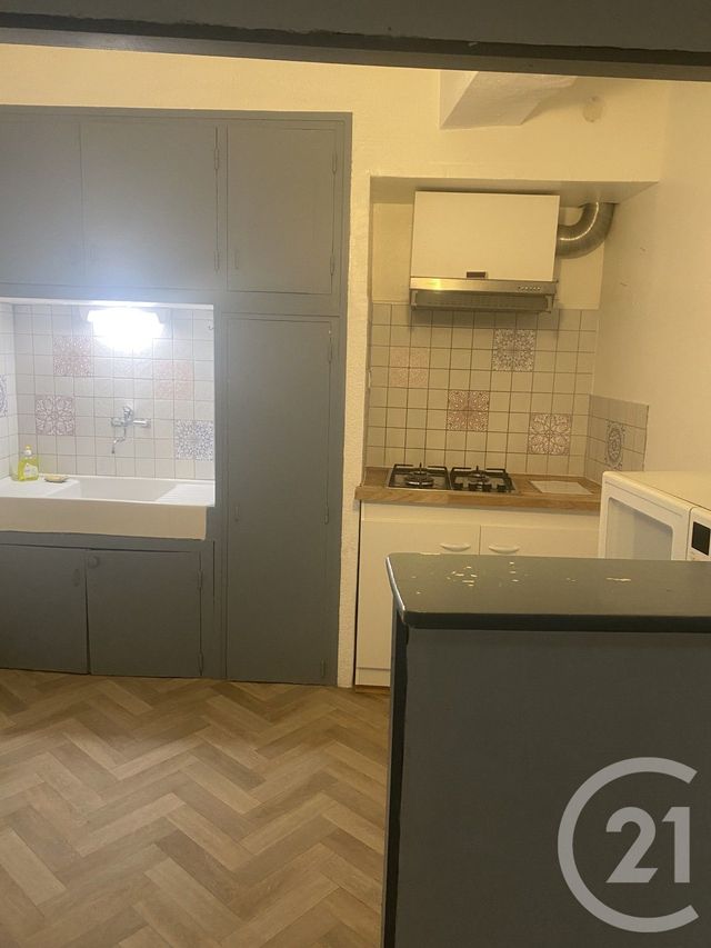 Appartement F2 à louer - 2 pièces - 52.0 m2 - GABIAN - 34 - LANGUEDOC-ROUSSILLON - Century 21 Agi Immobilier