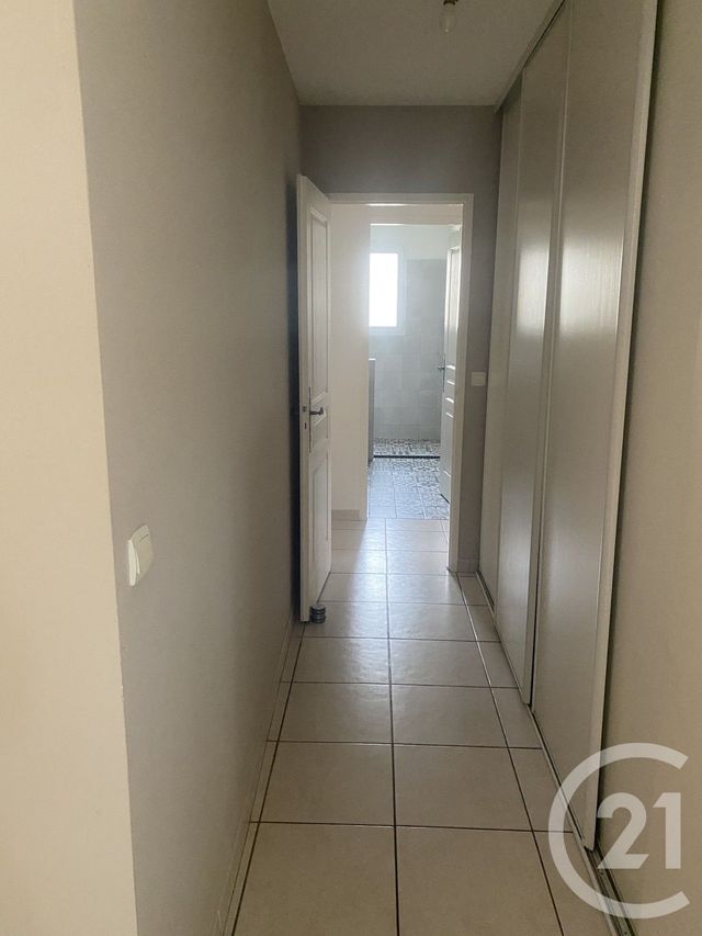 maison à louer - 4 pièces - 83.0 m2 - ROUJAN - 34 - LANGUEDOC-ROUSSILLON - Century 21 Agi Immobilier