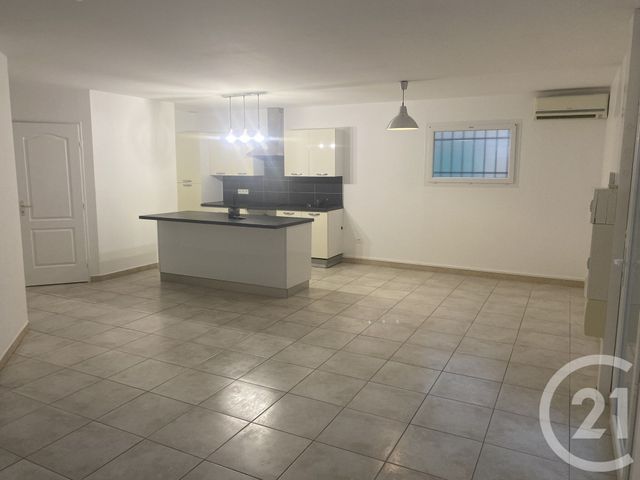 Appartement F4 à louer - 4 pièces - 83.06 m2 - VALROS - 34 - LANGUEDOC-ROUSSILLON - Century 21 Agi Immobilier
