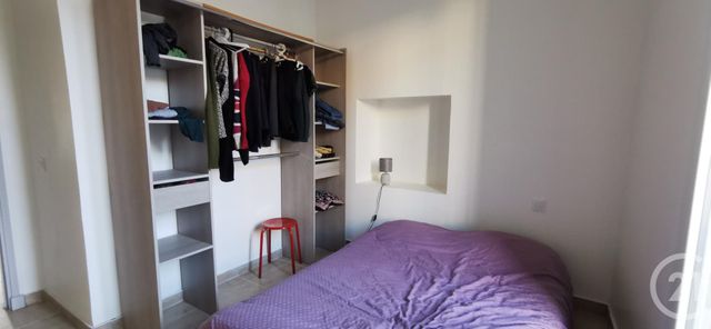 Appartement Remise à louer - 3 pièces - 70.0 m2 - ROUJAN - 34 - LANGUEDOC-ROUSSILLON - Century 21 Agi Immobilier