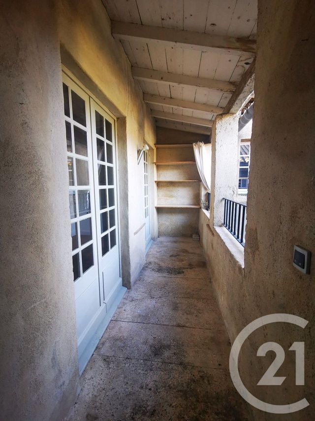 Appartement à louer - 3 pièces - 52.63 m2 - PEZENAS - 34 - LANGUEDOC-ROUSSILLON - Century 21 Agi Immobilier