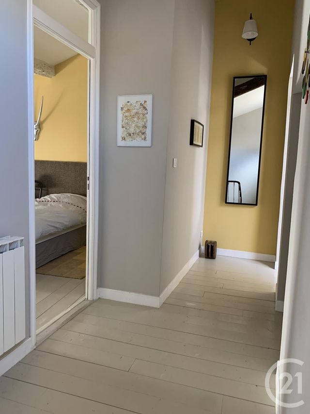 Appartement F4 à louer - 4 pièces - 110.0 m2 - GABIAN - 34 - LANGUEDOC-ROUSSILLON - Century 21 Agi Immobilier