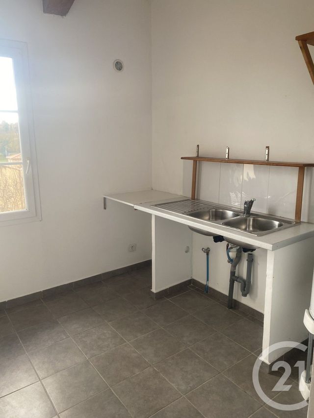 maison à louer - 4 pièces - 95.0 m2 - MONTAGNAC - 34 - LANGUEDOC-ROUSSILLON - Century 21 Agi Immobilier