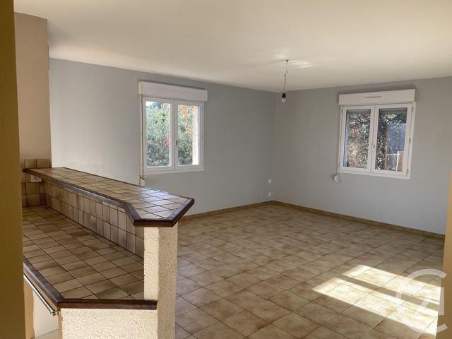 Appartement F3 à louer - 3 pièces - 67.86 m2 - PEZENAS - 34 - LANGUEDOC-ROUSSILLON - Century 21 Agi Immobilier