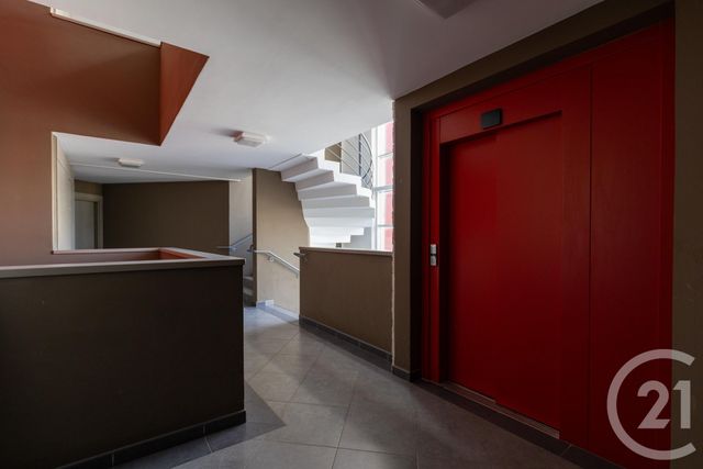 Appartement à vendre - 2 pièces - 42.44 m2 - PEZENAS - 34 - LANGUEDOC-ROUSSILLON - Century 21 Agi Immobilier