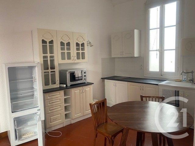 Appartement F2 à louer - 2 pièces - 50.0 m2 - PEZENAS - 34 - LANGUEDOC-ROUSSILLON - Century 21 Agi Immobilier