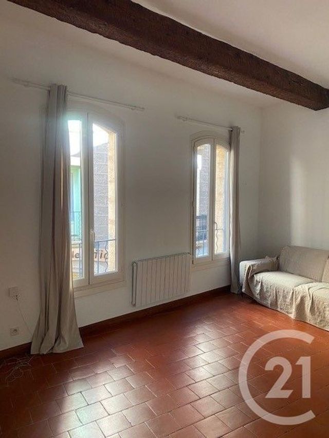 Appartement F2 à louer - 2 pièces - 50.0 m2 - PEZENAS - 34 - LANGUEDOC-ROUSSILLON - Century 21 Agi Immobilier