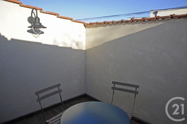 Appartement F2 à louer - 2 pièces - 38.0 m2 - LESPIGNAN - 34 - LANGUEDOC-ROUSSILLON - Century 21 Agi Immobilier