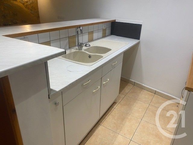 maison à louer - 3 pièces - 68.75 m2 - CASTELNAU DE GUERS - 34 - LANGUEDOC-ROUSSILLON - Century 21 Agi Immobilier