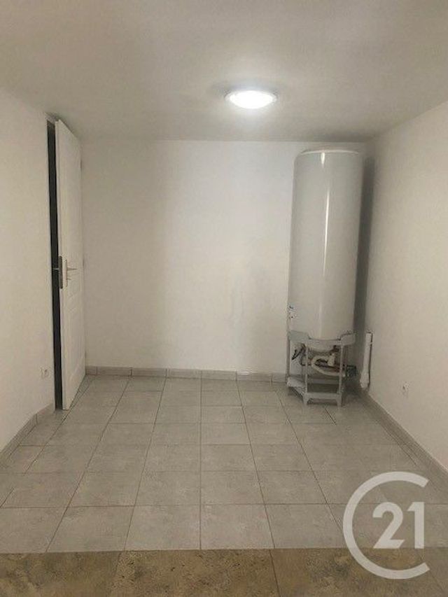 maison à louer - 3 pièces - 68.75 m2 - CASTELNAU DE GUERS - 34 - LANGUEDOC-ROUSSILLON - Century 21 Agi Immobilier