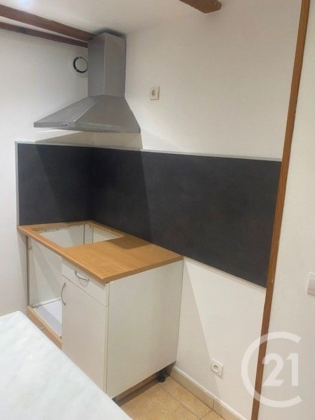 maison à louer - 3 pièces - 68.75 m2 - CASTELNAU DE GUERS - 34 - LANGUEDOC-ROUSSILLON - Century 21 Agi Immobilier