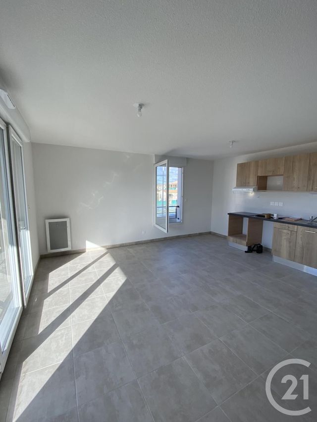 Appartement F3 à louer VIAS