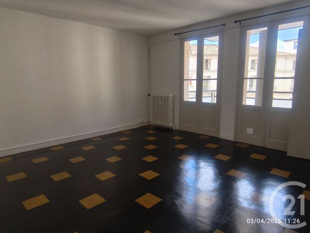 Appartement F3 à louer - 3 pièces - 67.0 m2 - BEZIERS - 34 - LANGUEDOC-ROUSSILLON - Century 21 Agi Immobilier