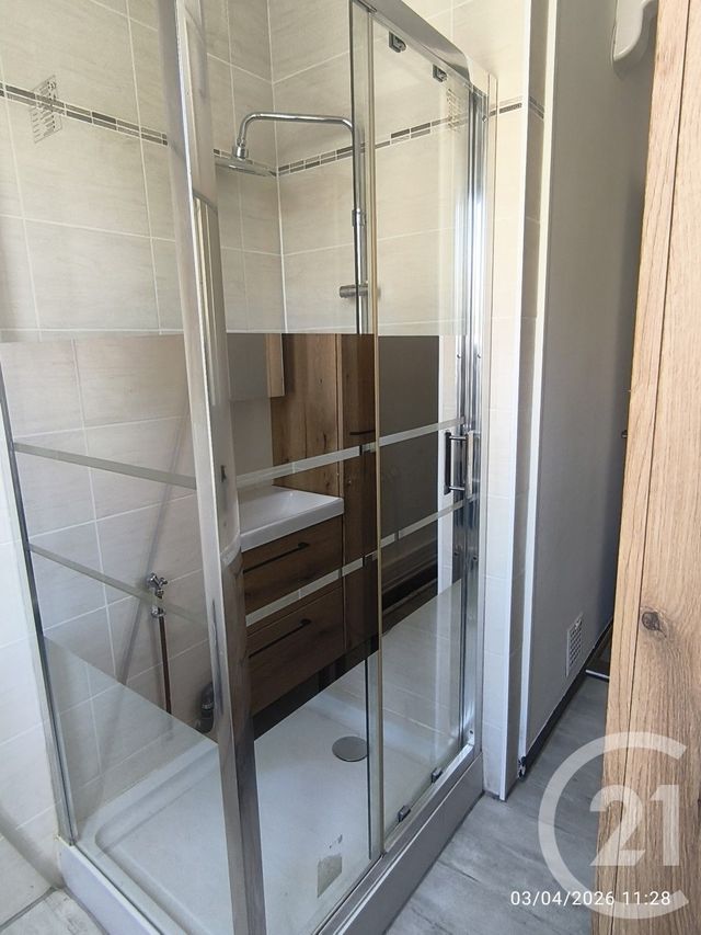 Appartement F3 à louer - 3 pièces - 67.0 m2 - BEZIERS - 34 - LANGUEDOC-ROUSSILLON - Century 21 Agi Immobilier