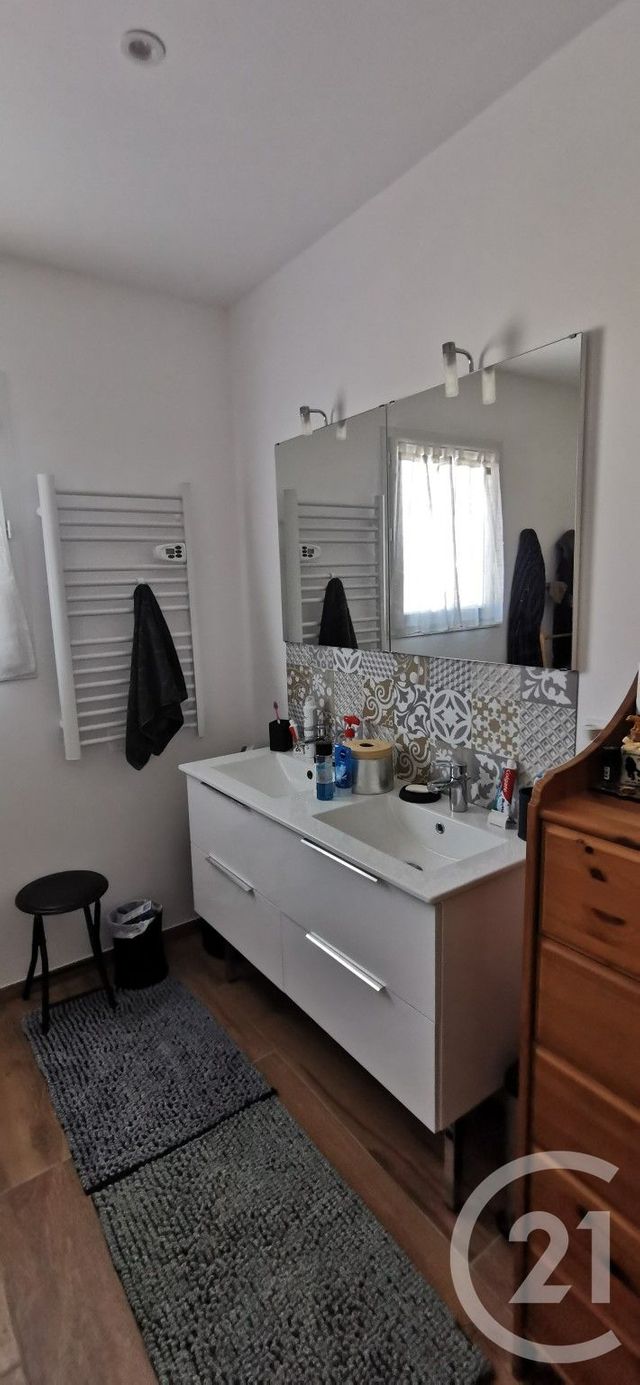 maison à louer - 4 pièces - 90.0 m2 - MONTAGNAC - 34 - LANGUEDOC-ROUSSILLON - Century 21 Agi Immobilier