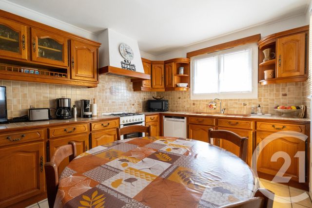 maison à vendre - 4 pièces - 106.4 m2 - PEZENAS - 34 - LANGUEDOC-ROUSSILLON - Century 21 Agi Immobilier