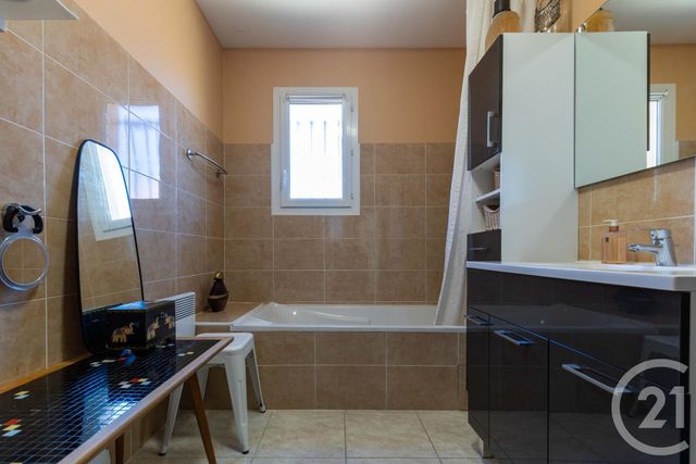maison à vendre - 4 pièces - 129.15 m2 - ADISSAN - 34 - LANGUEDOC-ROUSSILLON - Century 21 Agi Immobilier