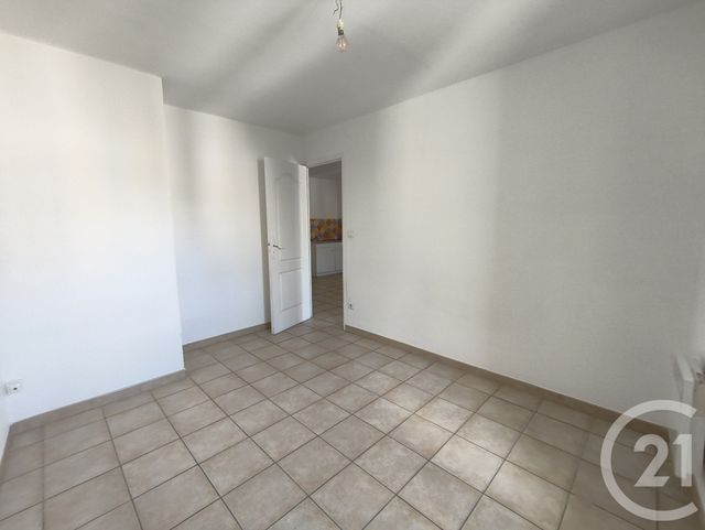 Appartement F3 à louer - 3 pièces - 52.0 m2 - PEZENAS - 34 - LANGUEDOC-ROUSSILLON - Century 21 Agi Immobilier