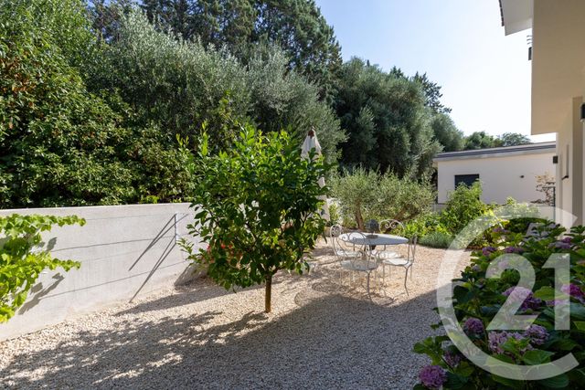maison à vendre - 4 pièces - 130.0 m2 - PEZENAS - 34 - LANGUEDOC-ROUSSILLON - Century 21 Agi Immobilier