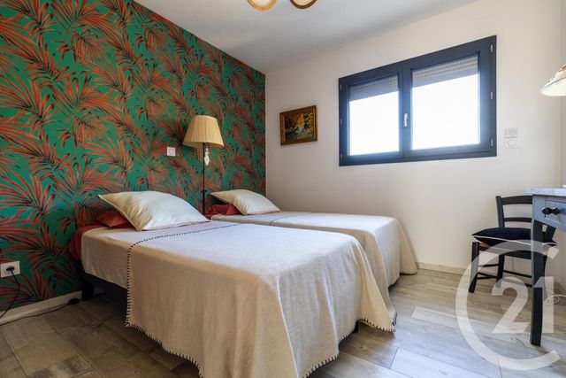 maison à vendre - 4 pièces - 130.0 m2 - PEZENAS - 34 - LANGUEDOC-ROUSSILLON - Century 21 Agi Immobilier